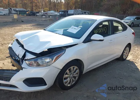 2018 Hyundai Accent Se z USA, uszkodzony, nr VIN 3KPC24A3XJE011894